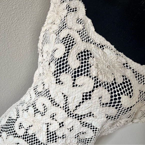 RARE • Free People Limited Edition Ana’s White Story Maxi Dress • - Picture 4 of 15